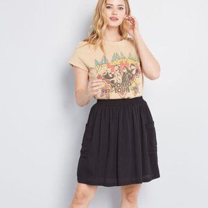 NWOT Modcloth skirt with pockets
